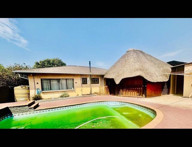 3 BEDROOM HOUSE FOR SALE IN VANDERBIJLPARK CW 3
